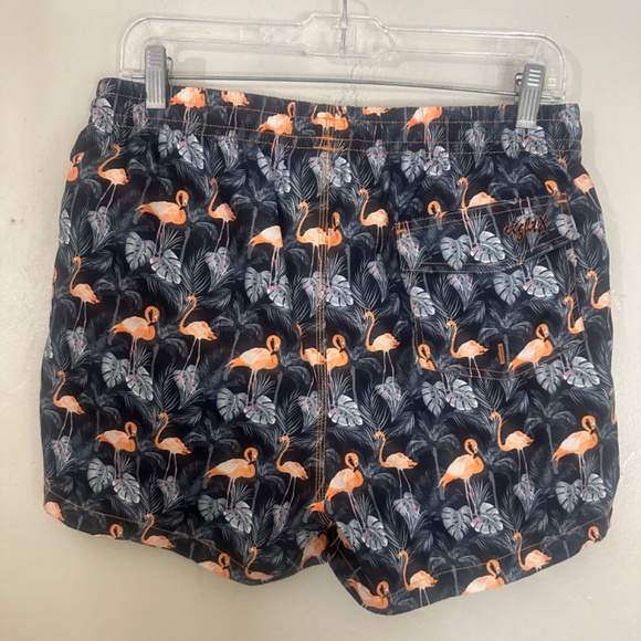 Eight X Swim Trunks Medium 32-38" waist 3.5" inseam Gently worn 100% polyester - Picture 4 of 5